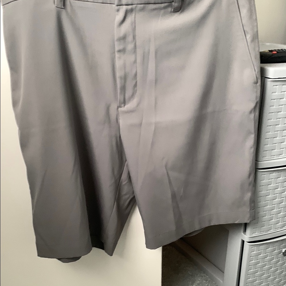 Men's Gray Shorts